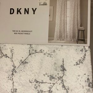 DKNY rod pocket panel